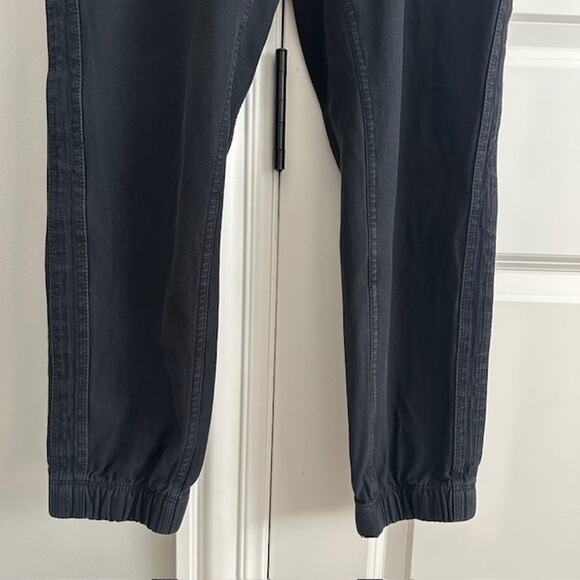 Athleta Farallon Jogger Washed Black Size: 6 - Picture 5 of 11